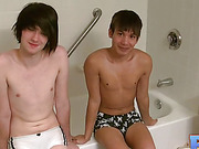 Angel & Aron - Angel & Aron Fuck in the Bathroom